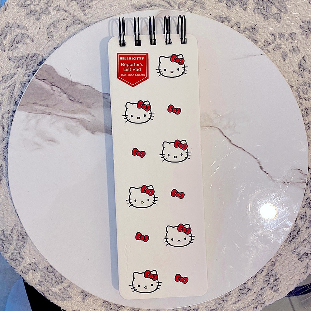 Hello Kitty - Reporter’s List Pad